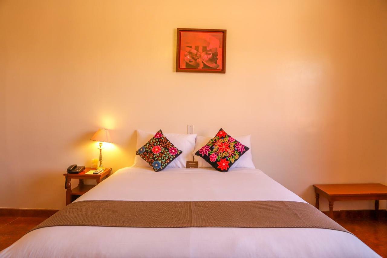 Dm Hoteles Ayacucho Exteriör bild
